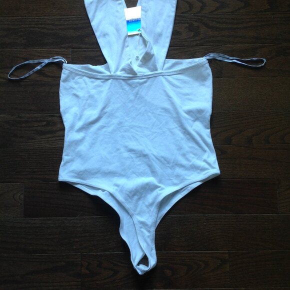 White criss cross bodysuit - Picture 5 of 6